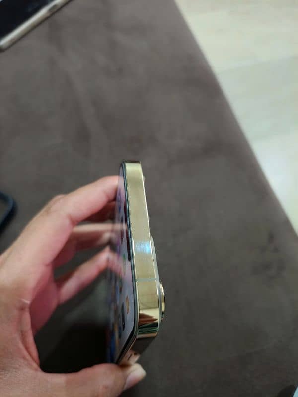 Iphone 13 Pro Max Jv 5