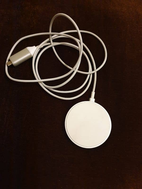 Anker wireless charger iPhone MagSafe 0