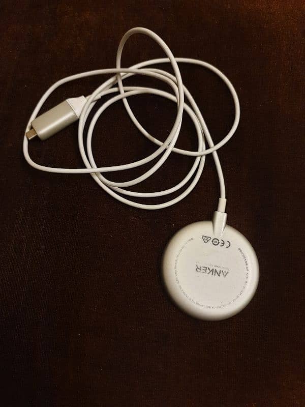 Anker wireless charger iPhone MagSafe 1