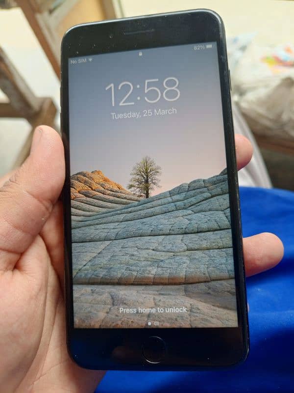 iphone 7plus jv128GB no issue 5