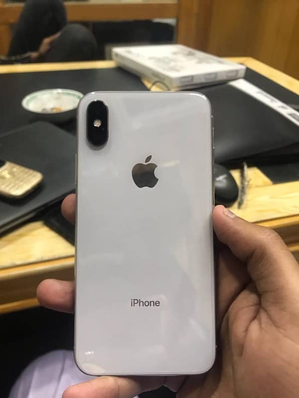 I phone X white colour 7