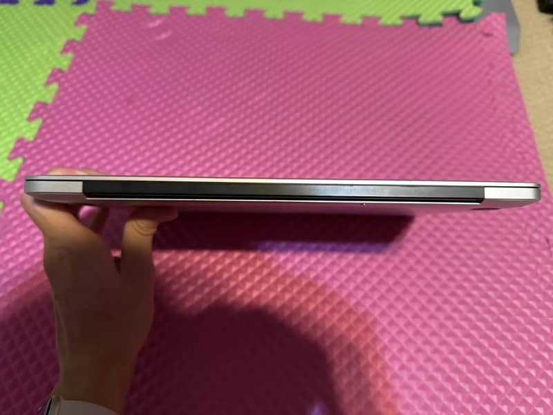 Macbook Pro 13 inch Miracle New 16/512 Lush 1