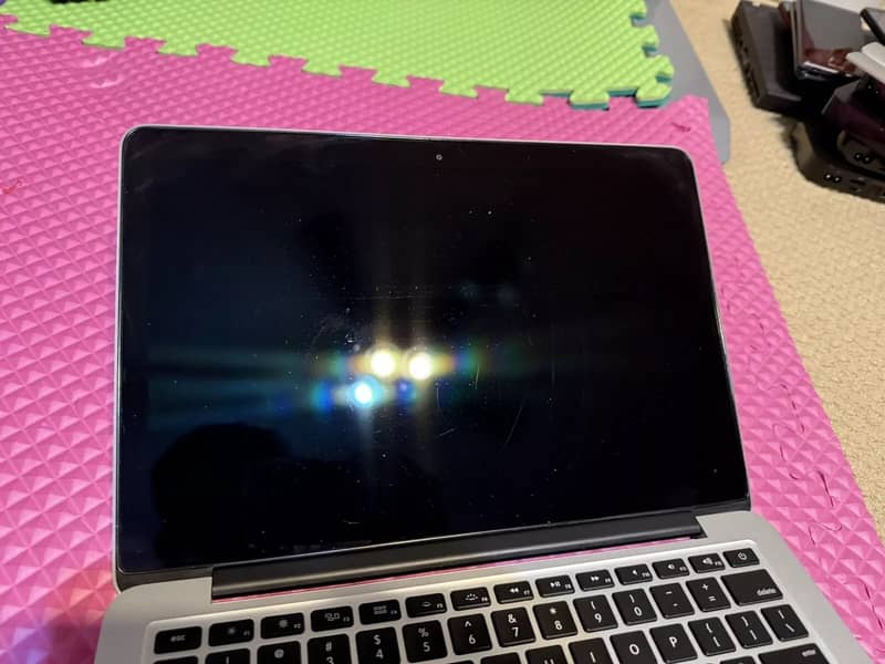 Macbook Pro 13 inch Miracle New 16/512 Lush 3