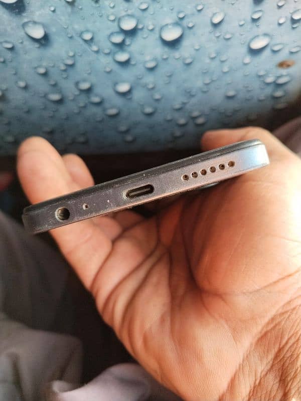 Infinix smart8 pro 4-4/128 box ha only 21000 5