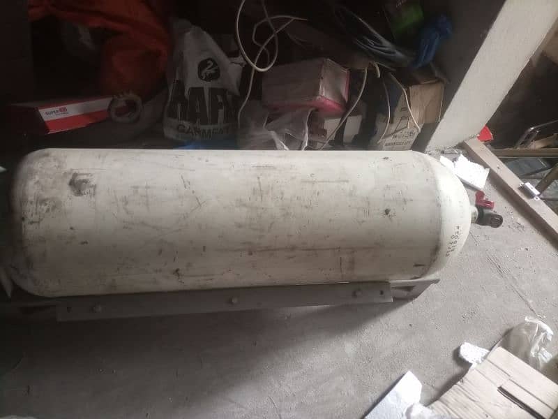 Mehran car CNG cylinder kit Genuine 8