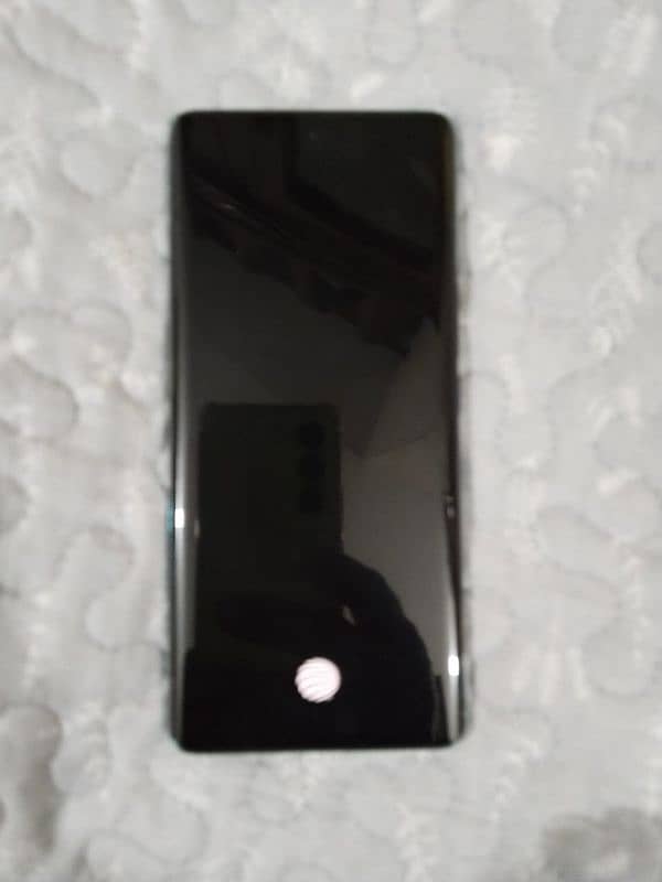Vivo v30 just call ka reply ho ga. 3