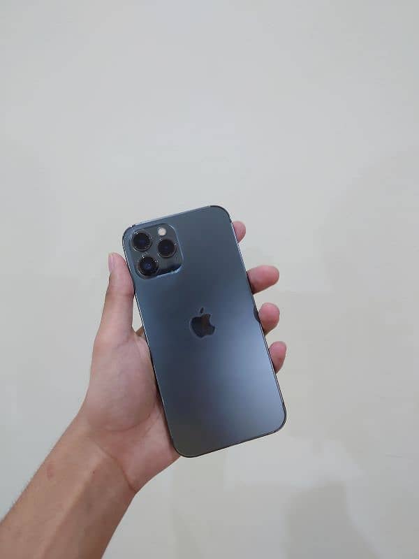 Iphone 12 pro max 0