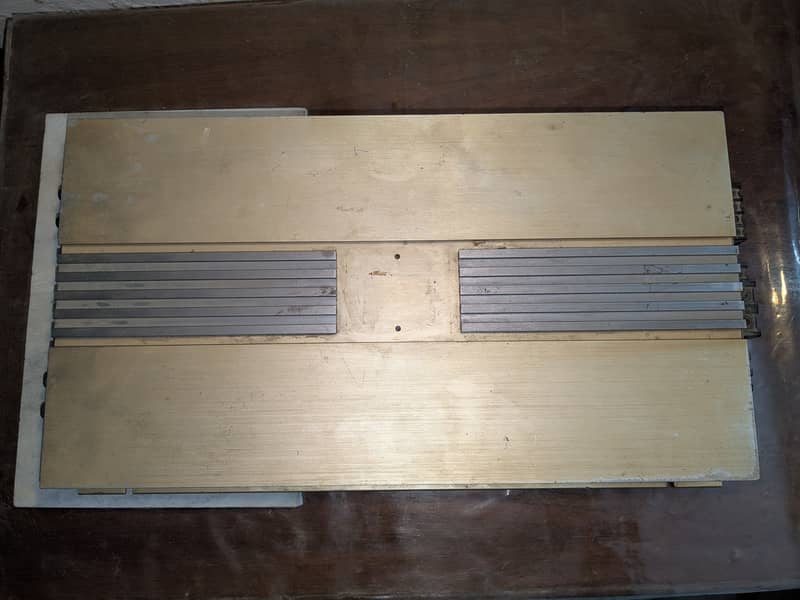 Silence made in USA Monoblock amplifier 2000rms 1