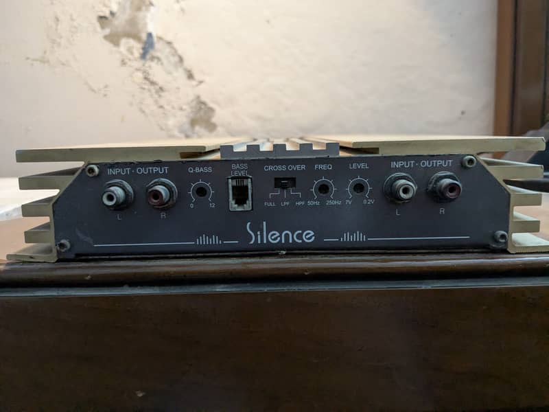 Silence made in USA Monoblock amplifier 2000rms 4