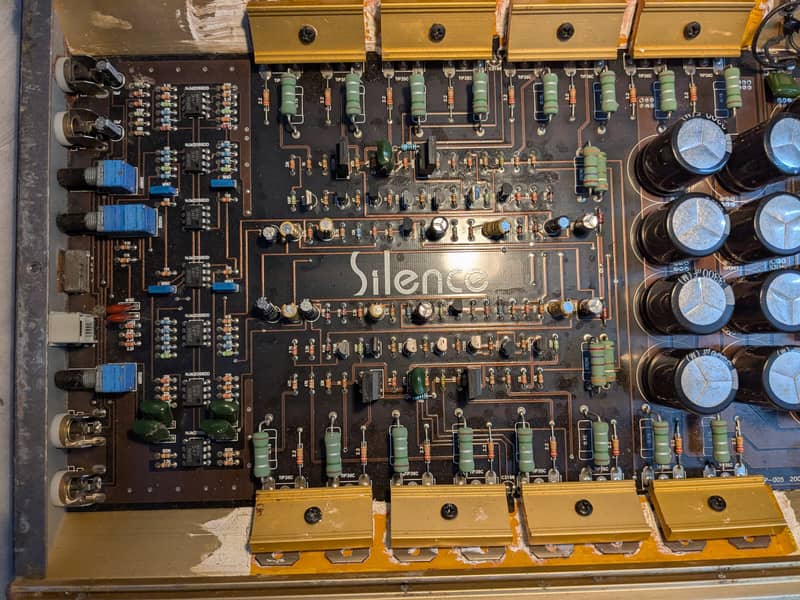 Silence made in USA Monoblock amplifier 2000rms 11