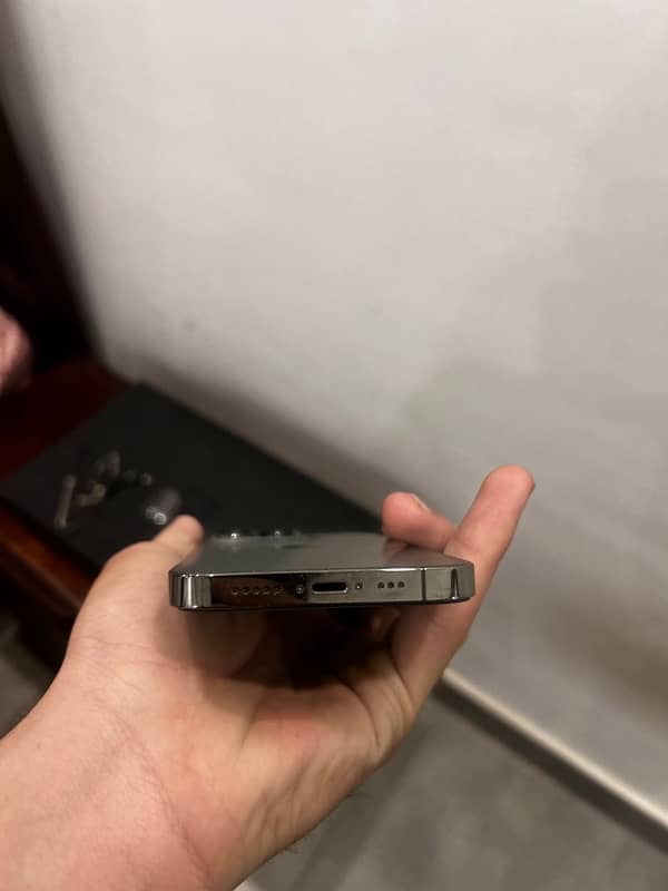 iPhone 13 Pro 1