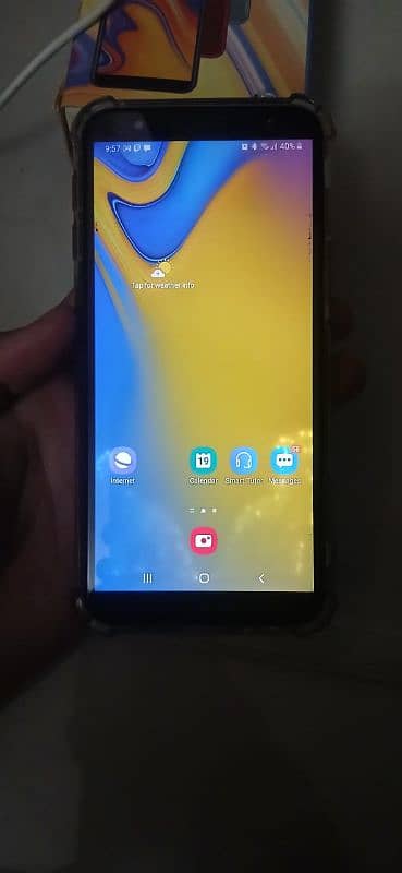 10/10 j6+(approved) with accessories 1