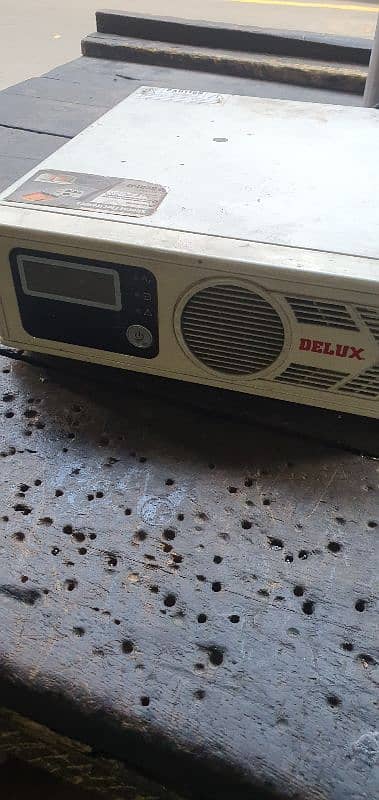 Delux Home ups invertors good condition 3