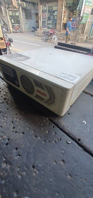 Delux Home ups invertors good condition 5