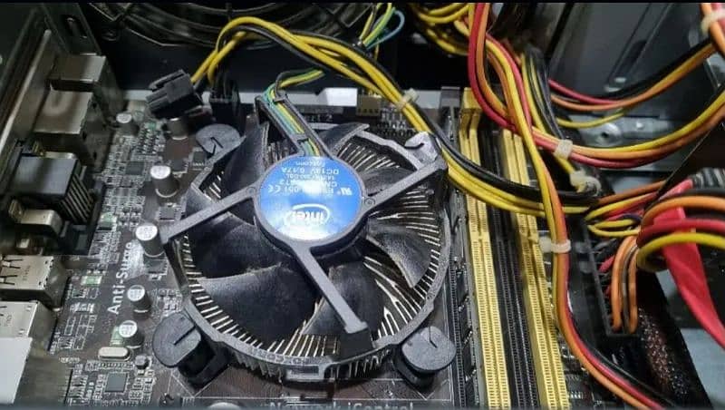 Core i7 4790  Sale , With Casing + Processor + Fan + Asus Mother Board 3