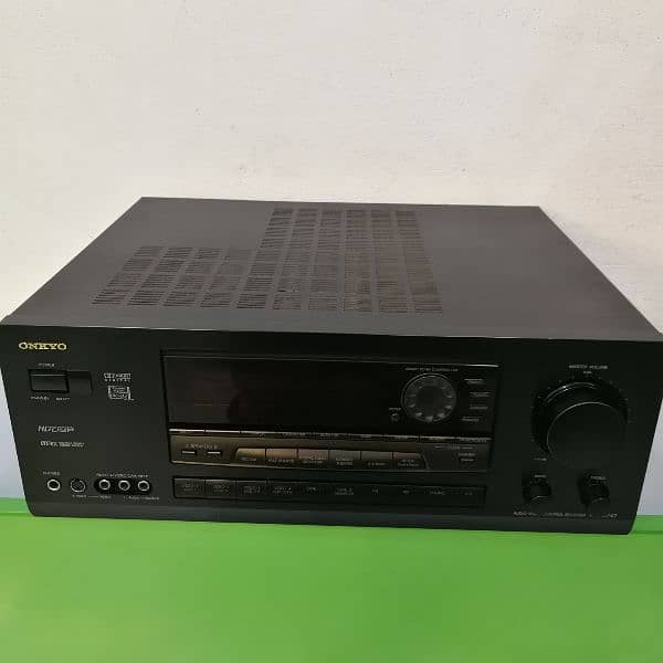 Onkyo 7.1 channel DSP AMPLIFIER TX DS747 0