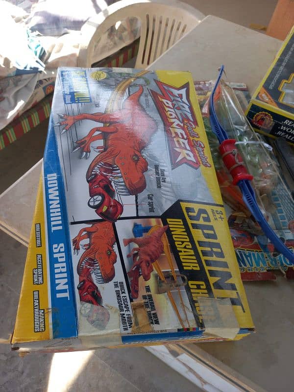 Different types of imported used toys 2
