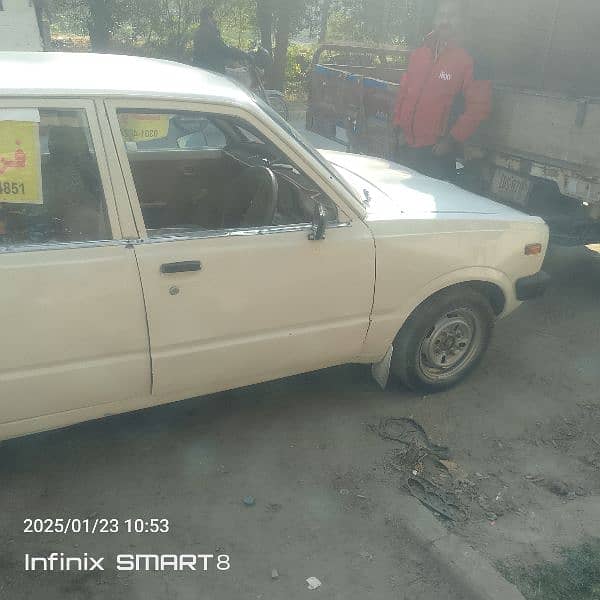 03014/824/851. Suzuki FX 1987 original book file. 4