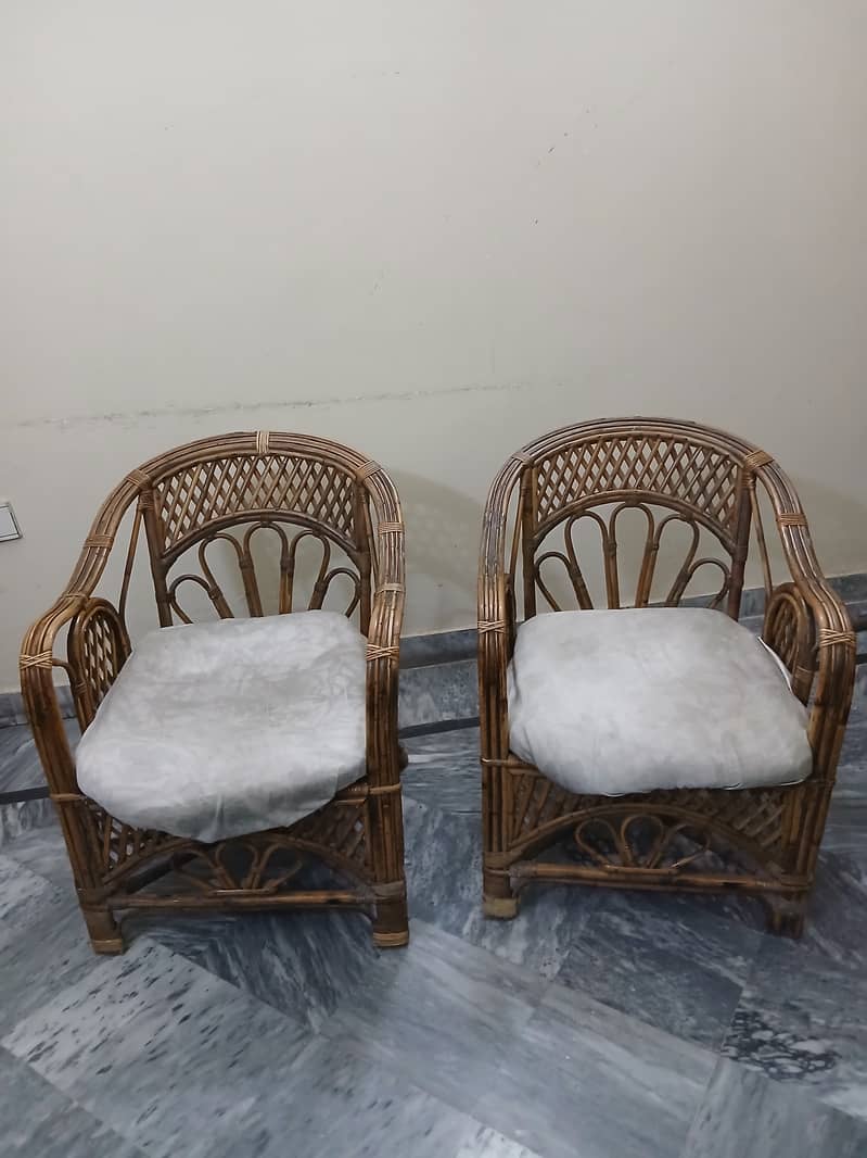 5 seater cane sofa set with table 1