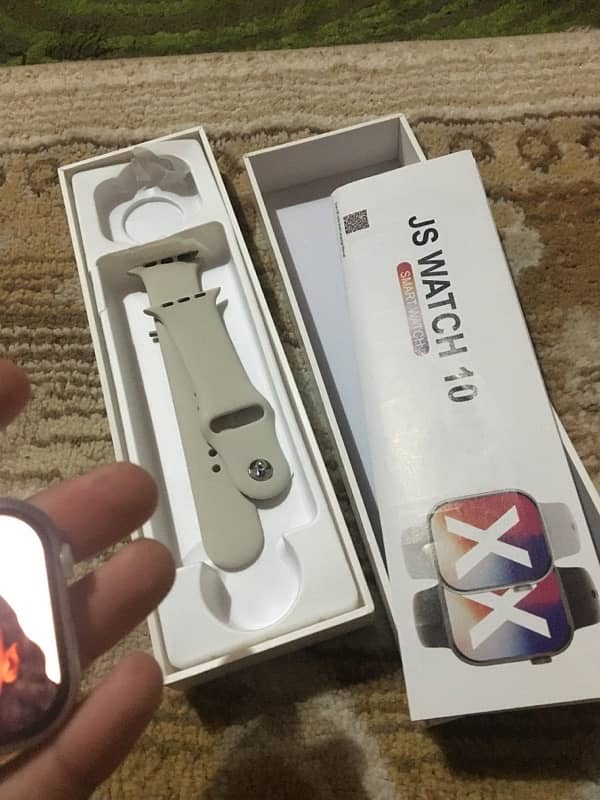 JS 10 watch 1