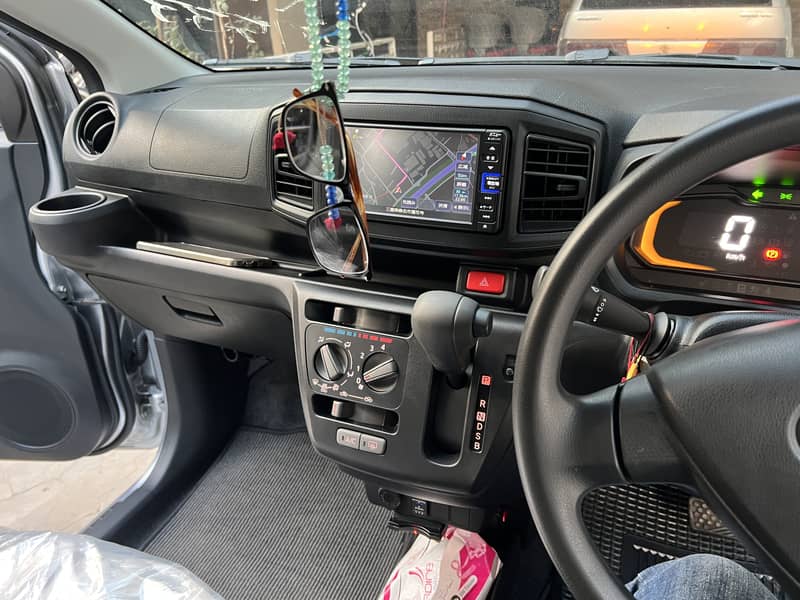 Daihatsu Mira Es 2021 15