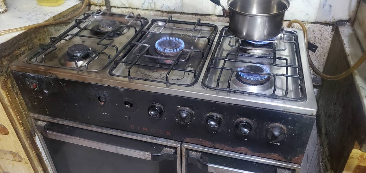 Singer Cooking Range old little wear & Tear,stove & oven working 100% 0