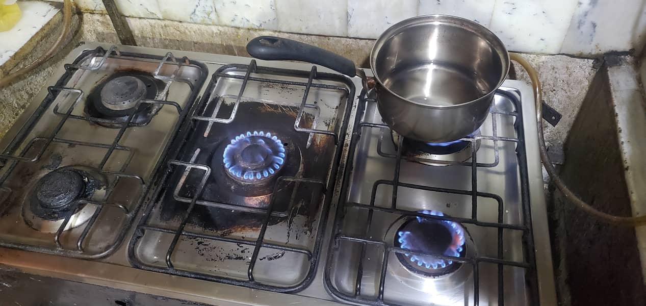 Singer Cooking Range old little wear & Tear,stove & oven working 100% 1