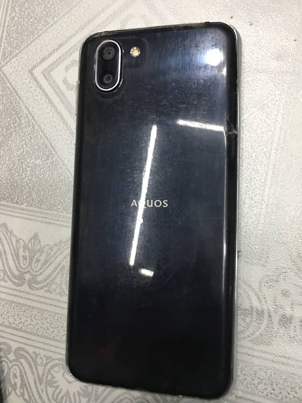 Sharp Aqous R2 4/64 0