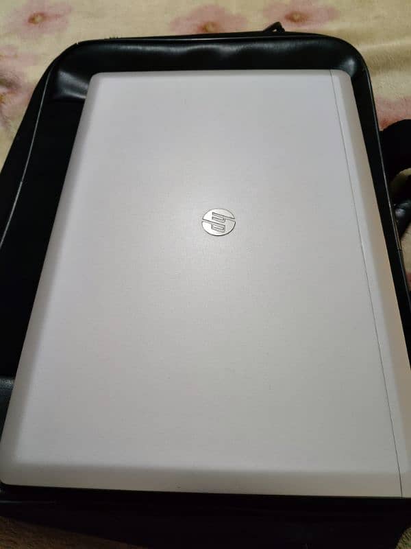 Hp Folio 9480p. Beautiful Slim Book 6