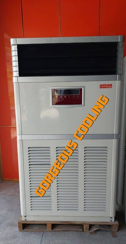 ACSON cabnit 7 ton look like brand new 0