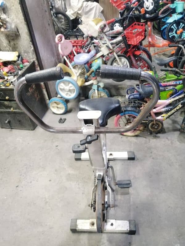 Exercise Cycle with shock 2