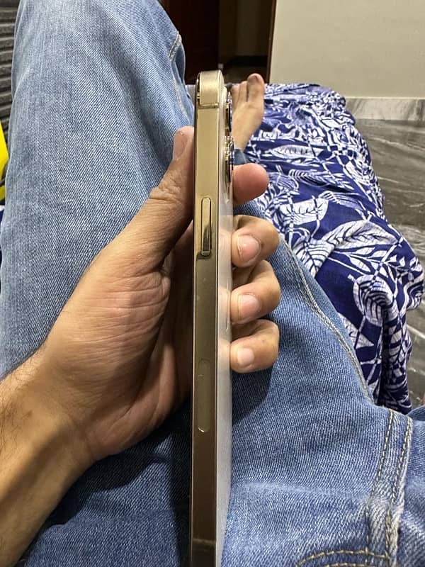 iphone 12 Pro Max 128 GB PTA Approved. 1