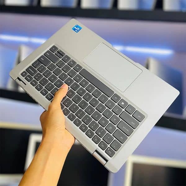 Dell Latitude 5320 (2in1) | i5 11th | 16gb  |  512gbssd 1