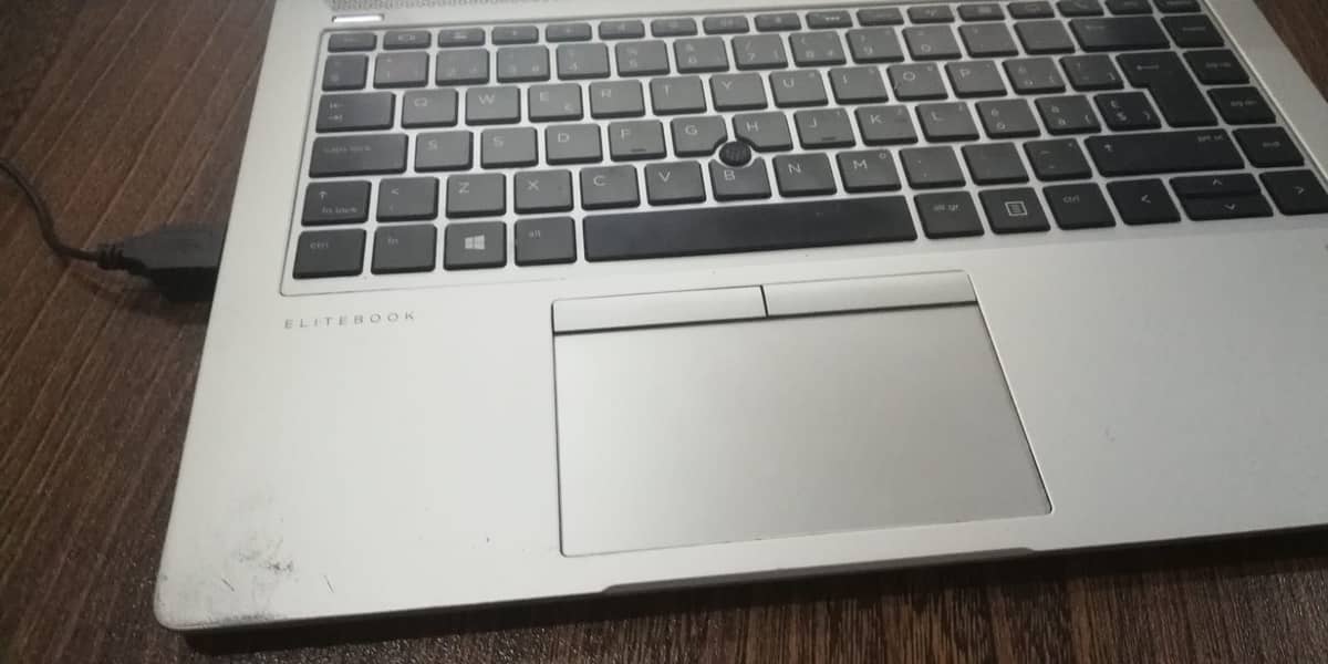 HP Elite Book 840 G5 Core i5 8Generation 4