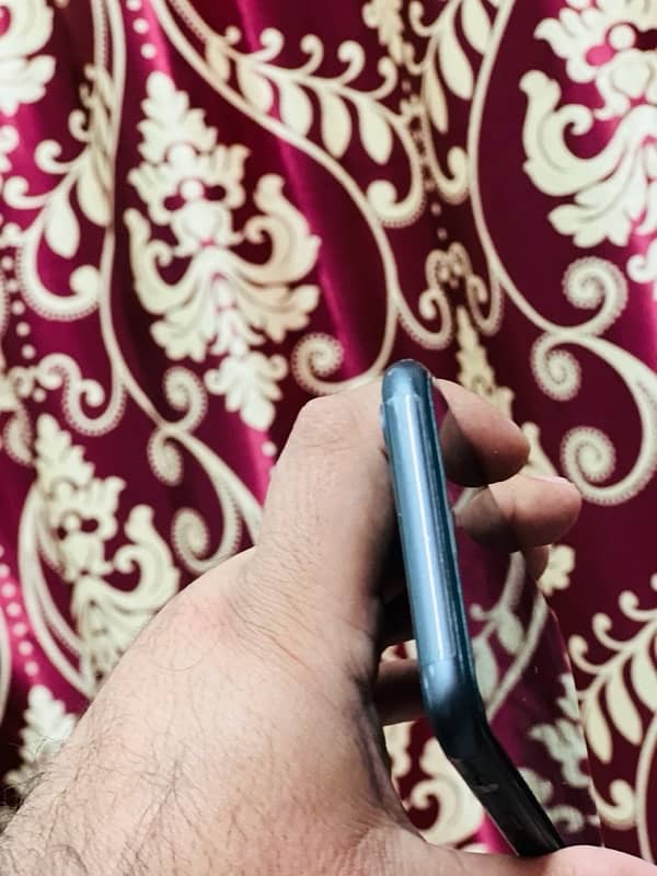 iphone 11 128gb pta approved 4