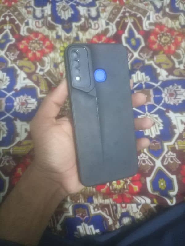 tecno spark 4 1