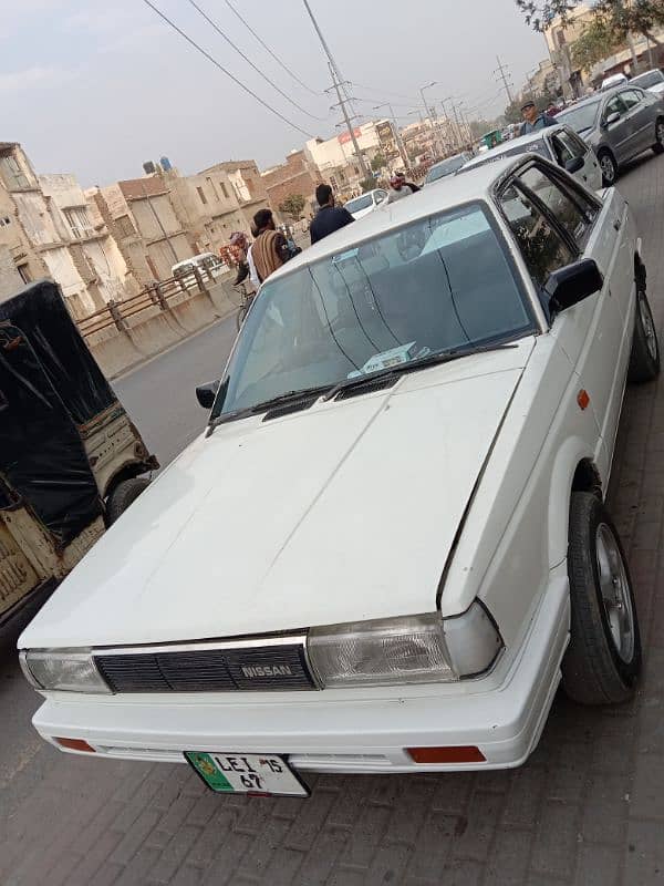 Nissan Sunny 1988 5