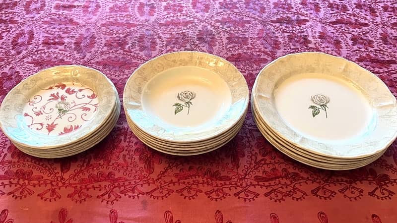 UK made dinner set 4
