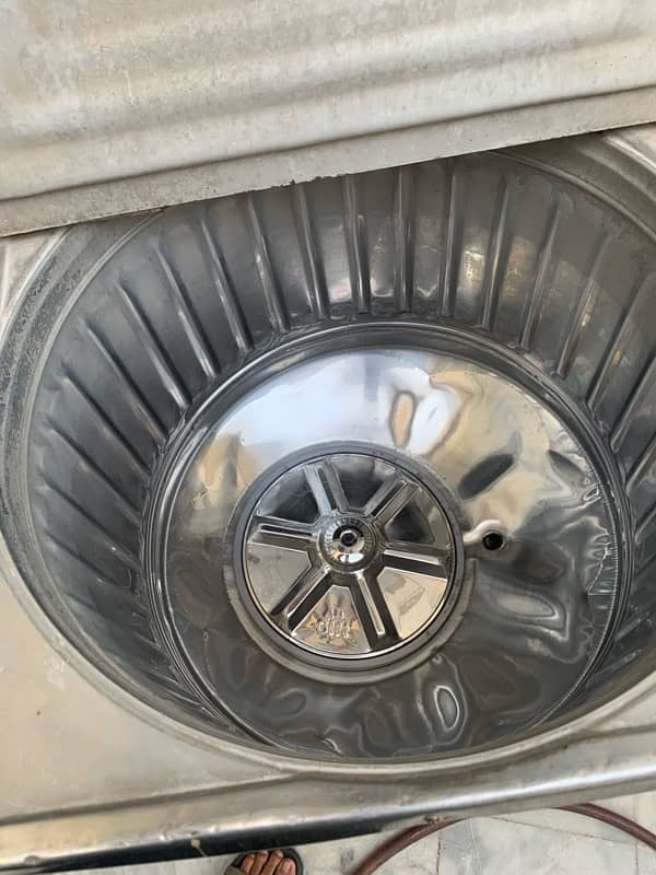 Indus washing machine is available for sale - Good condition 4