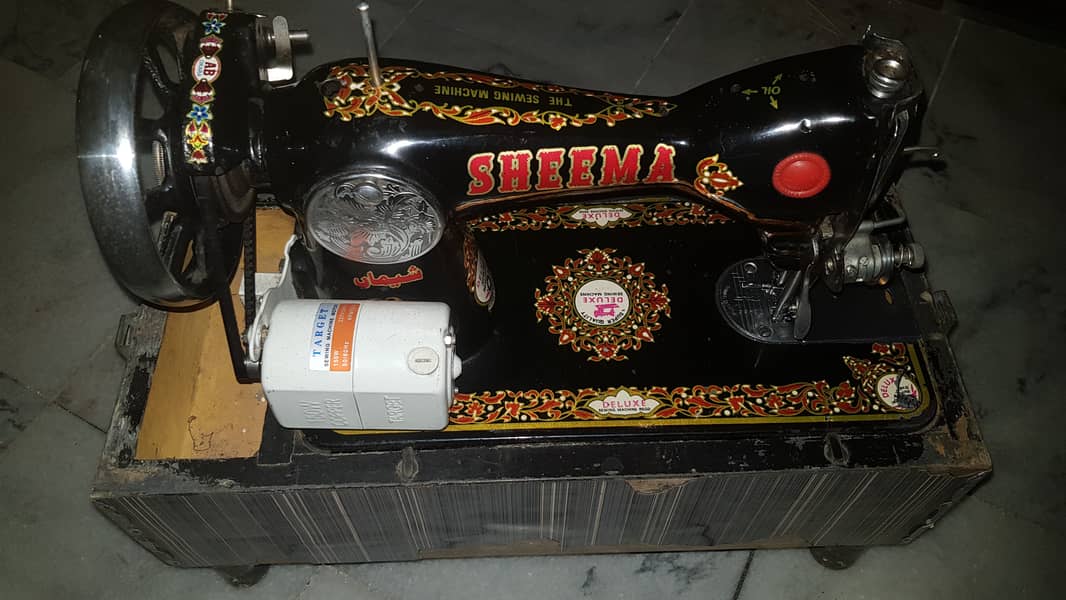 Two Sewing Machine 0