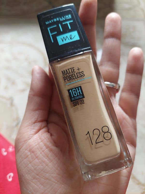 Maybelline Fit Me Matte + Poreless Foundation – Shade 128 0