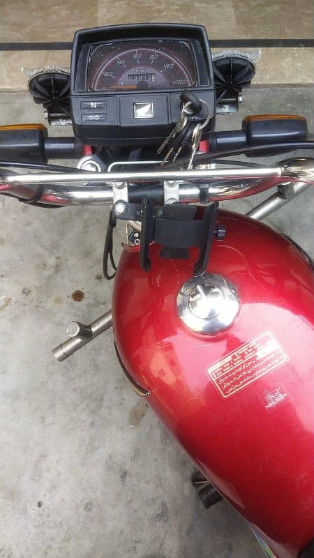 Honda CD 70 9