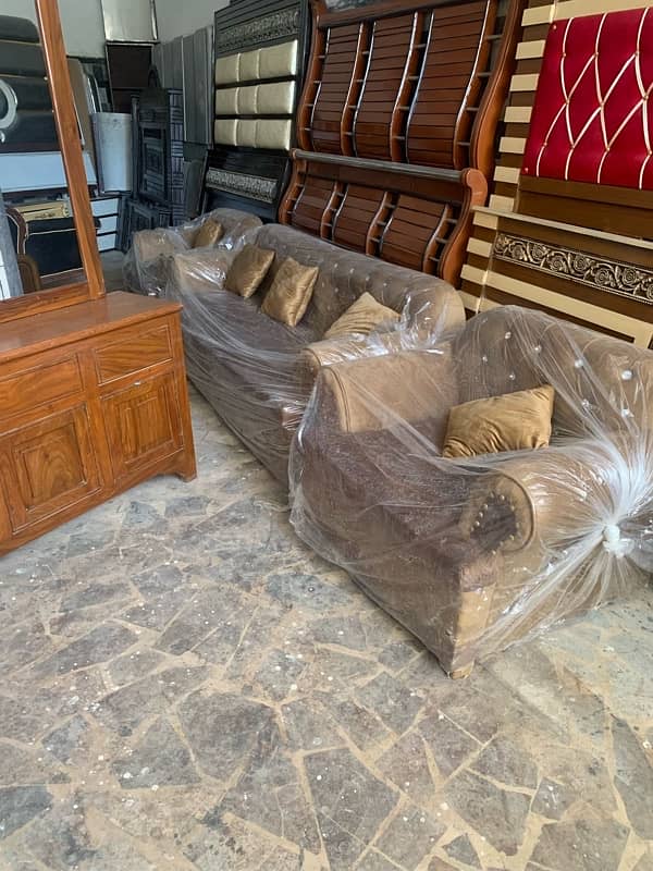 Bed Set & Sofa Set 8
