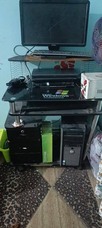 computer table 1