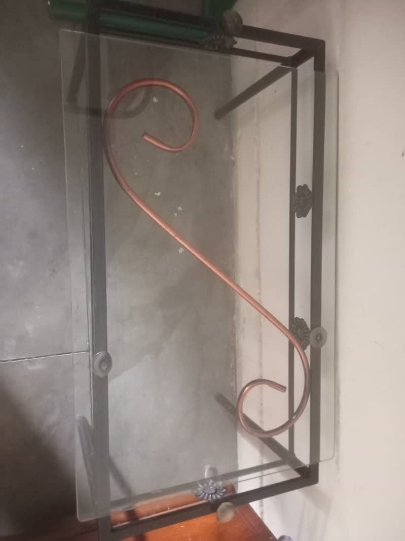 Iron table 1