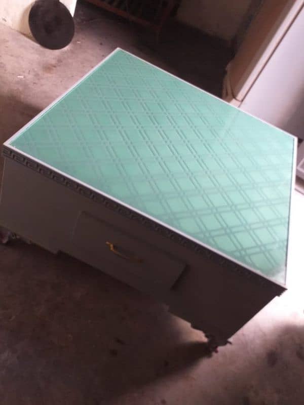 Center Table New Design 8