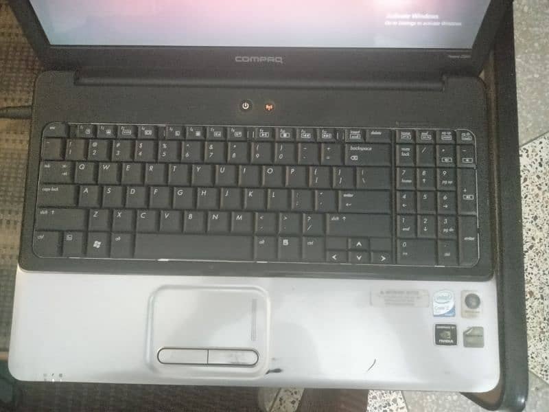 urgent Sale Compaq Original US Price Urgent Sale 15