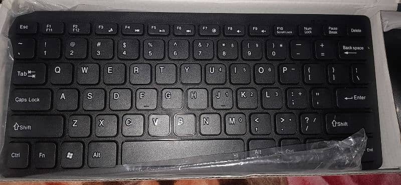 mini keyboard and mouse 2
