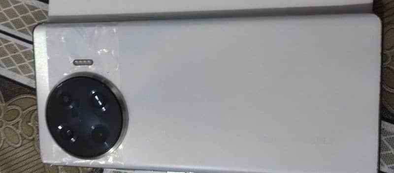 Tecno Spark 20pro+ 4