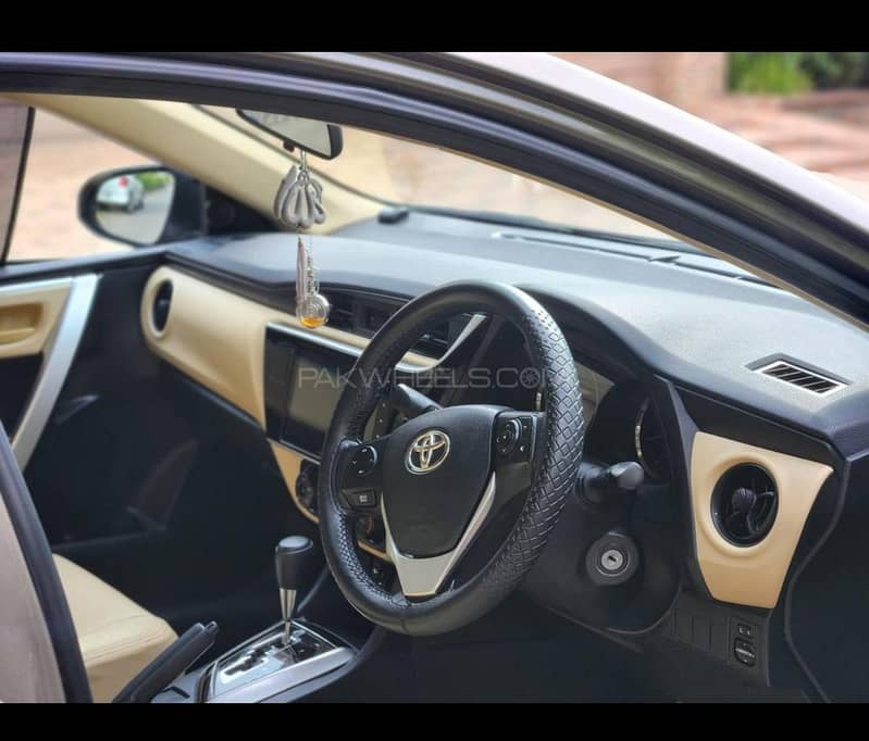 Toyota Corolla Altis 2018/2019 5